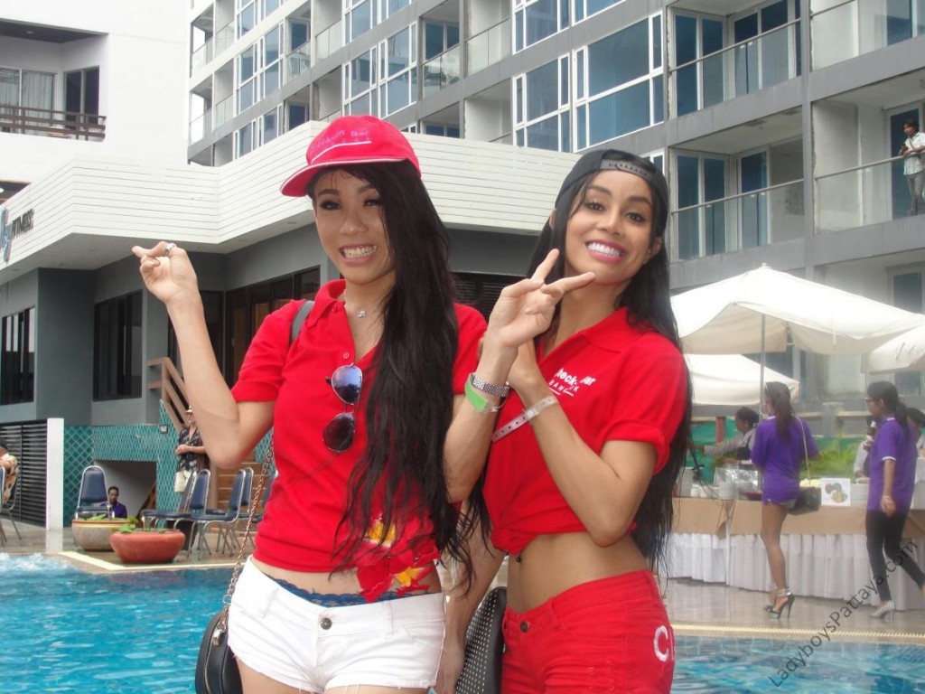 Ladyboy Water Volleyball Event 2014