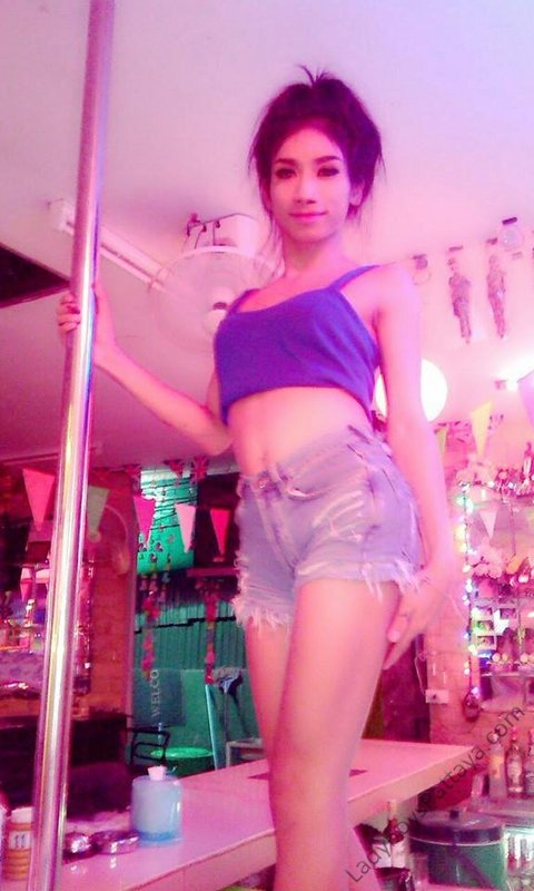 Happiness Stars Ladyboys