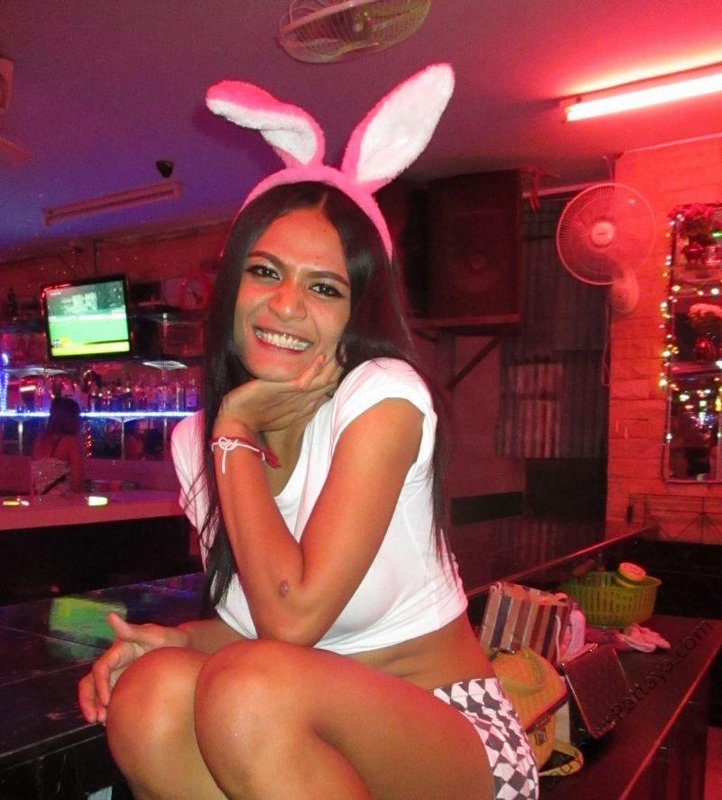 Happiness Stars Ladyboys