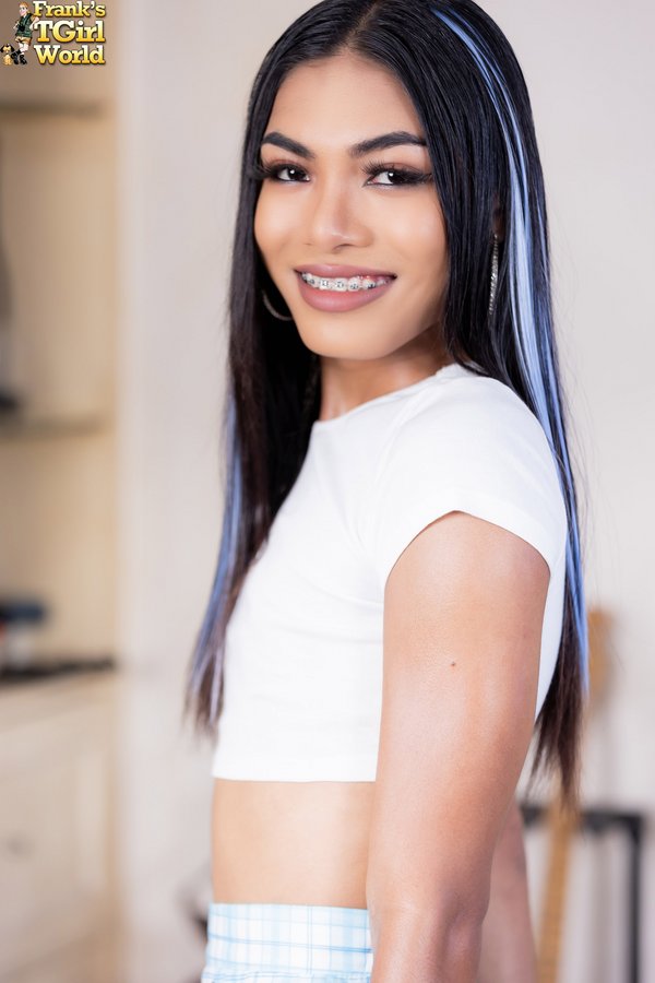 Ladyboy Snack