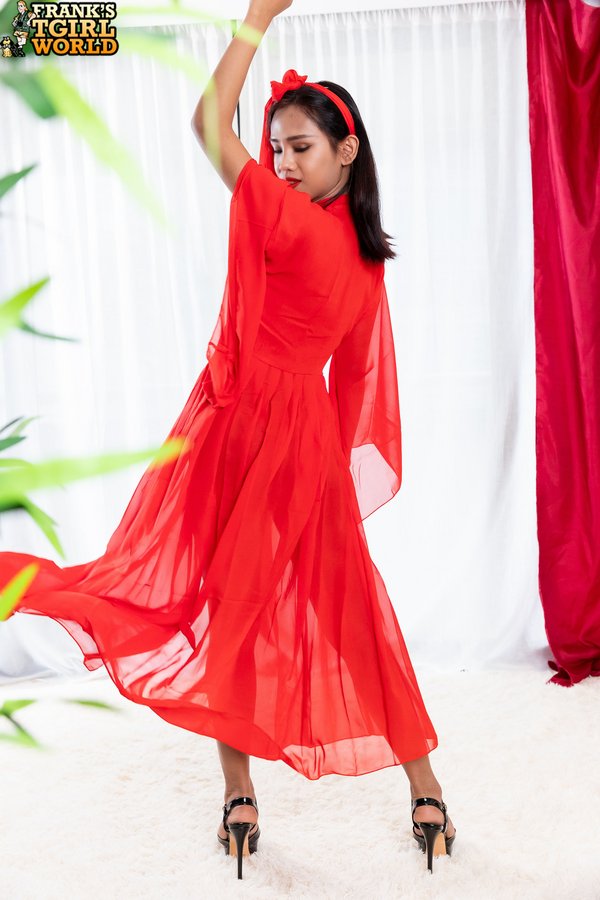 Ladyboy Maria