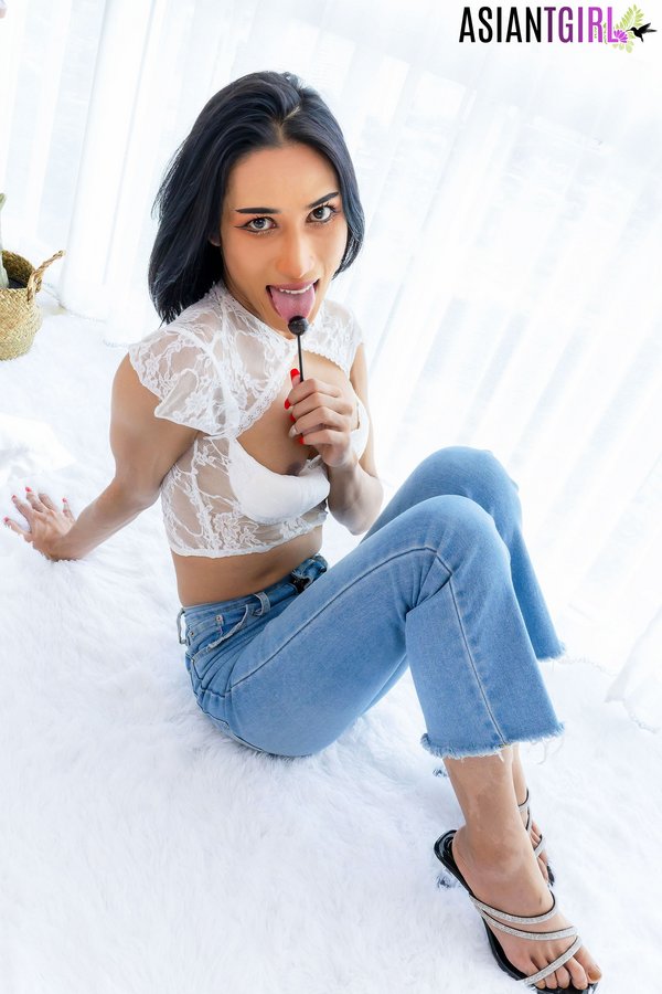 Ladyboy Ferch